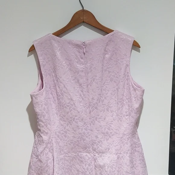 Eva Mendes flare dress - Picture 4 of 5